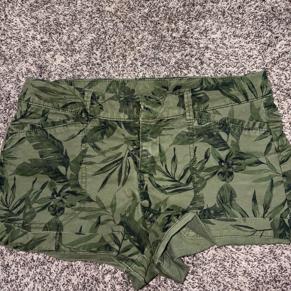 Old Navy Tropical Green Women's High Waist Shorts